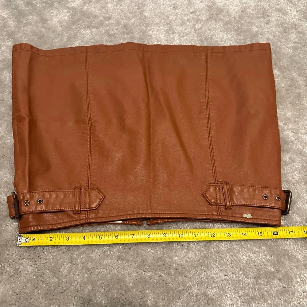 Free People Charli Vegan Leather Mini Skirt Honey Brown Women's size 12 GUC